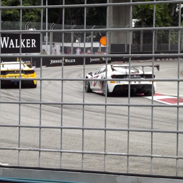 Photos At Singapore F1 Gp Turn 5 Downtown Core Marina Bay Street Circuit