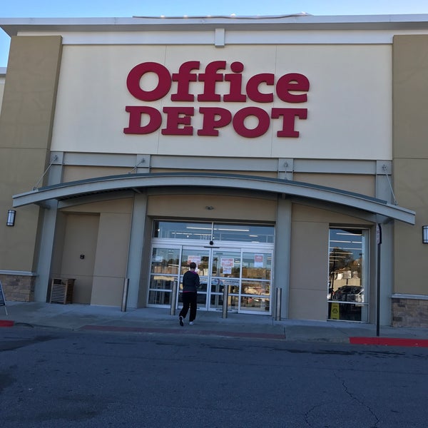 Office Depot Tienda de material de oficina en East Cobb