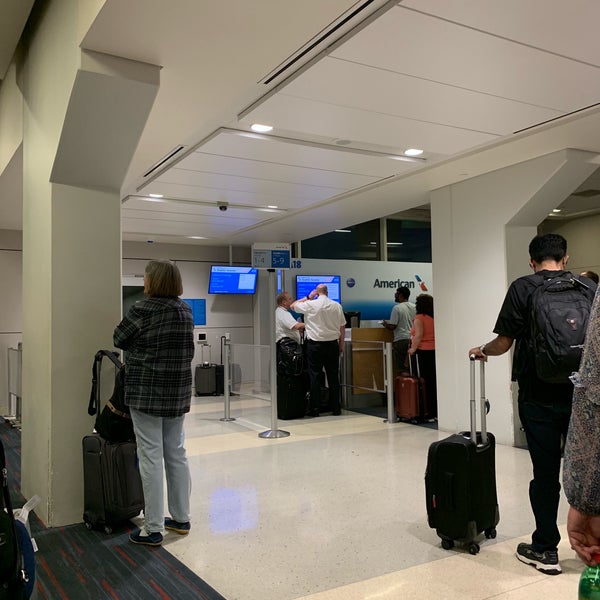 Gate A18 Airport Gate in DFW Airport