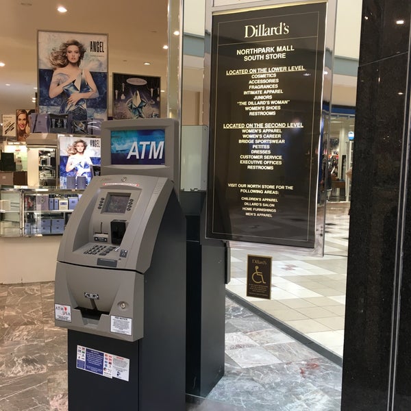 Dillard's 2 tips from 380 visitors