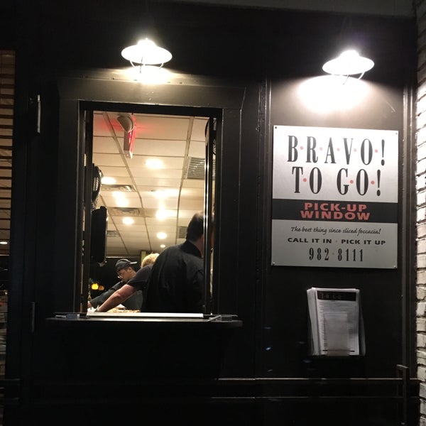 Photo taken at BRAVO! Italian Restaurant &amp; Bar by Carl B. on 10/5/2016