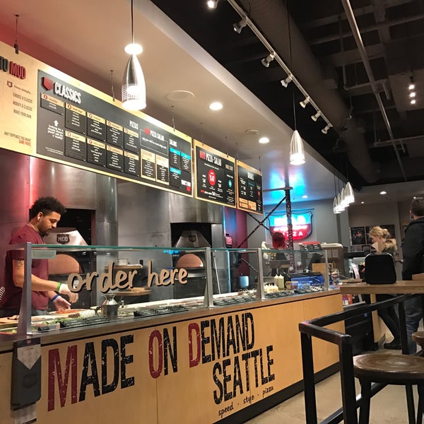 Photo taken at Mod Pizza by Carl B. on 2/28/2017