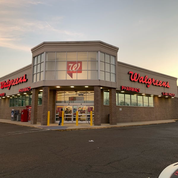 Walgreens Pharmacy