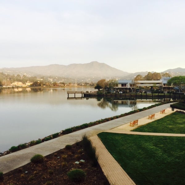 Acqua Hotel Bayfront Enchanted Knolls Shelter Ridge 555 Redwood