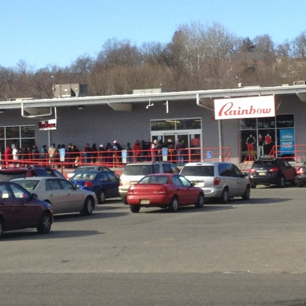 Rainbow Apparel 30 visitors