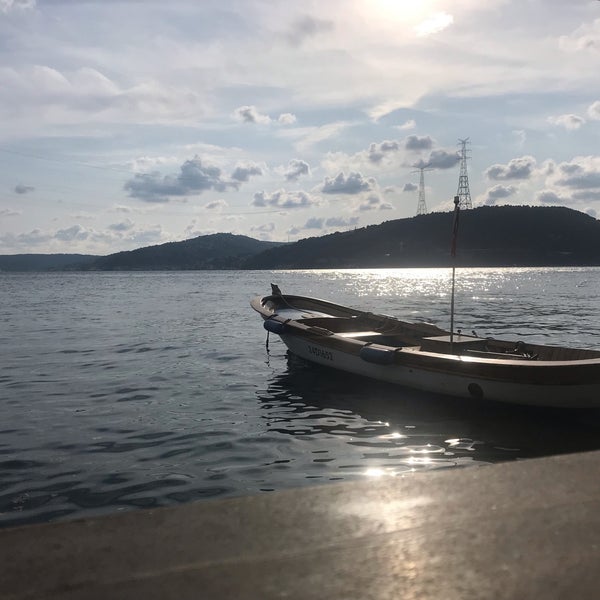 รูปภาพถ่ายที่ Kavak &amp; Doğanay Restaurant โดย Merve A. เมื่อ 7/17/2019