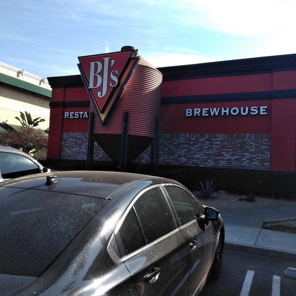 I love BJ's Restaurant it's the best in the business.