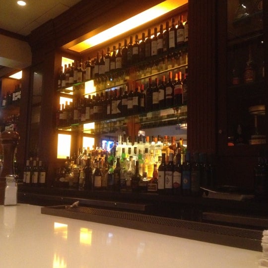 Papa Razzi (Now Closed) - Pizzeria