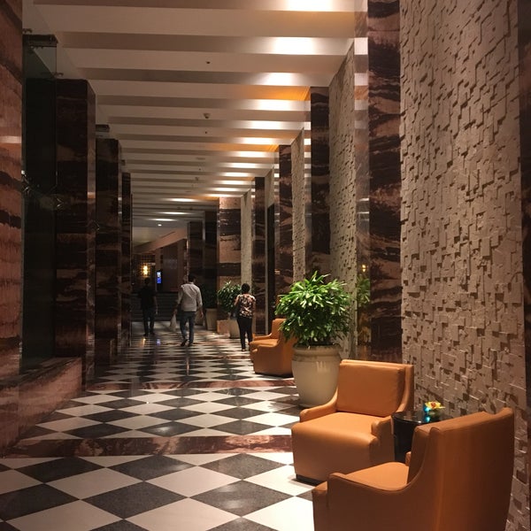 9/28/2017 tarihinde Anshumali B.ziyaretçi tarafından Renaissance Mumbai Convention Centre Hotel'de çekilen fotoğraf