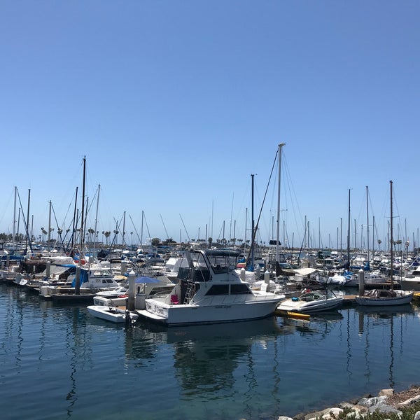 Foto tirada no(a) San Diego Whale Watch por Alex P. em 5/27/2018