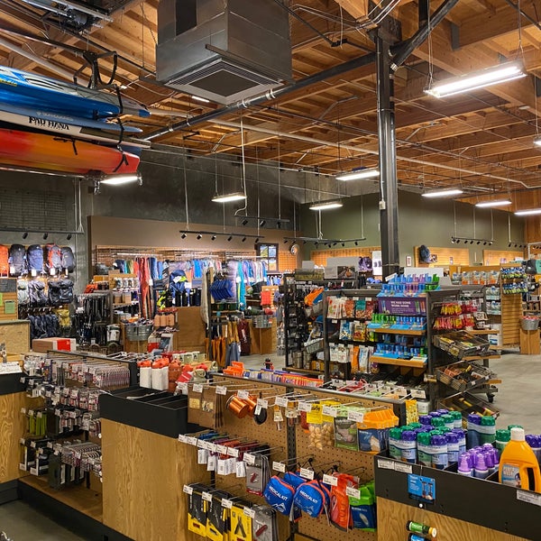 REI Sporting Goods Shop in Folsom