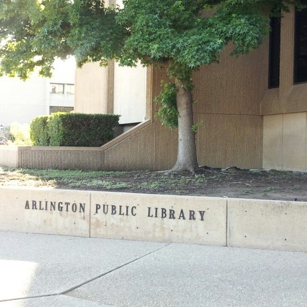 Arlington Public Library 3 tips from 239 visitors