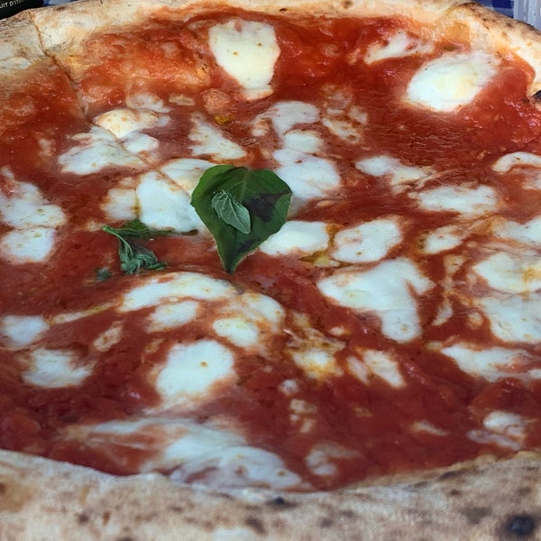 7/13/2019 tarihinde Jo  G.ziyaretçi tarafından Sorbillo Pizzeria'de çekilen fotoğraf