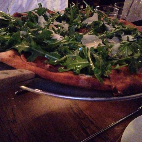 2/23/2014にJo  G.がCampania Coal Fired Pizzaで撮った写真