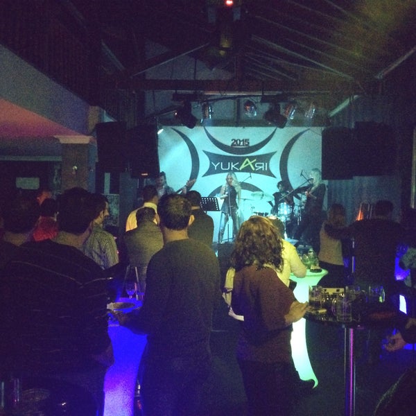 Photo taken at Yukarı Lounge by Blade on 3/7/2015