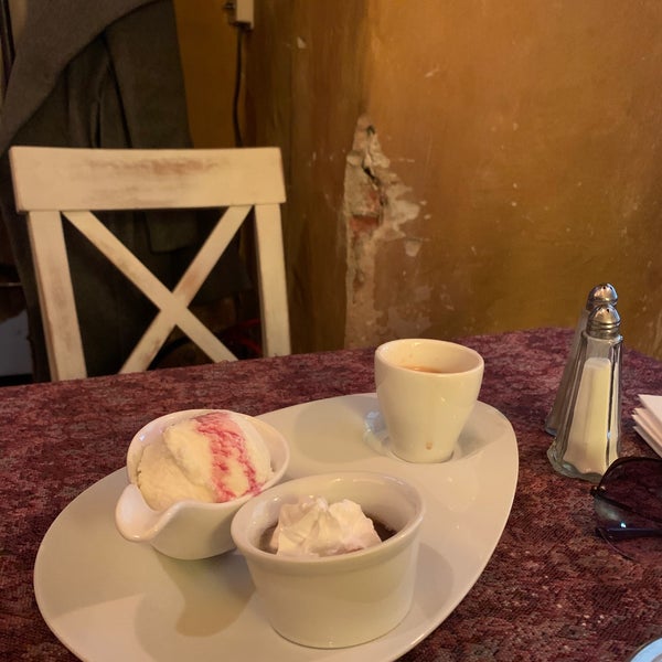 Photo taken at Le Petit Café by Ivanka on 11/11/2019