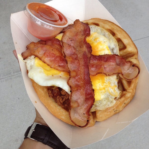 Melissa's Chicken & Waffles Food Truck (Now Closed) Orlando, FL