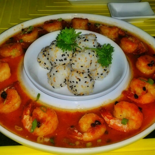 6/12/2014에 Thito F.님이 Jo Joo Creative Sushi에서 찍은 사진