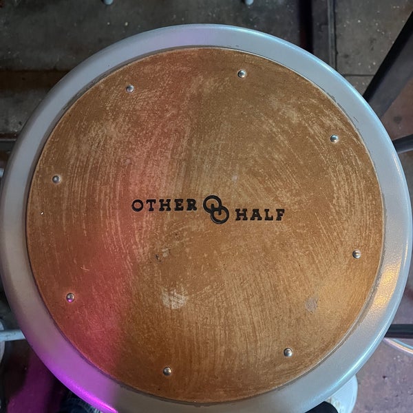 10/20/2023にTami B.がOther Half Brewing Companyで撮った写真