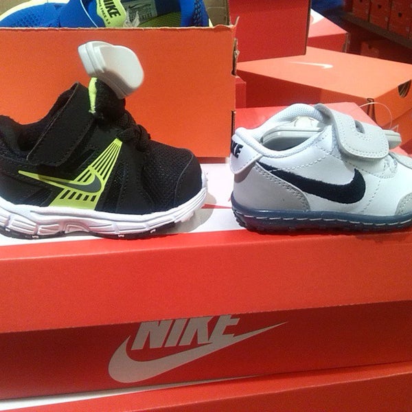 nike store atterbury