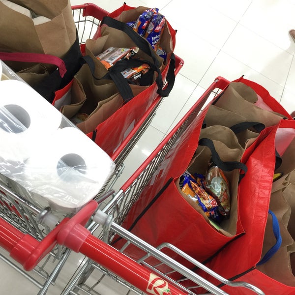 Premier Plaza Shopping Mall in Silang