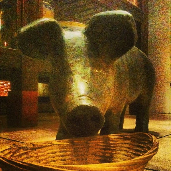 6/8/2013 tarihinde Bul B.ziyaretçi tarafından LA JAMONERIA Restaurante'de çekilen fotoğraf