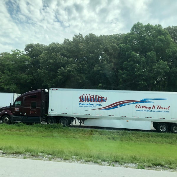 трак 24 на русском. грузовик логотип. карго лого. трак 24 на русском. американские тягачи.