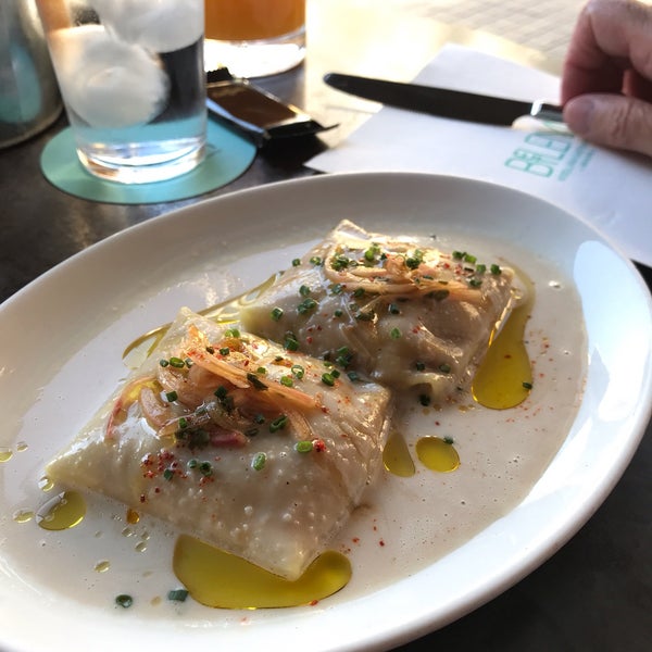 Absolutely top notch Crab, Lime & Ginger Ravioli
