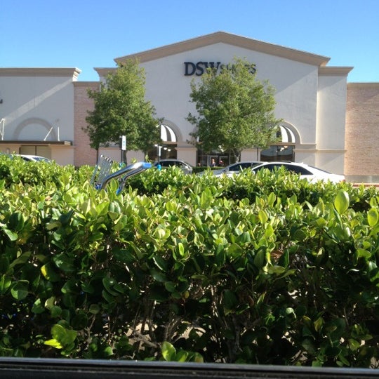 DSW Designer Shoe Warehouse Shoe Store in The Market at