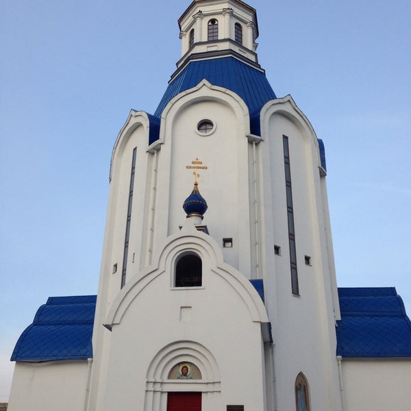 Храм села воскресения христова