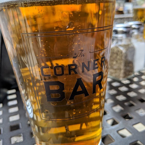 4/24/2019にGallo ,.がThe Corner Barで撮った写真