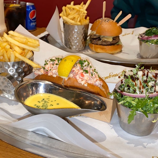 Photo taken at Burger &amp; Lobster by Faisal .. on 1/8/2020