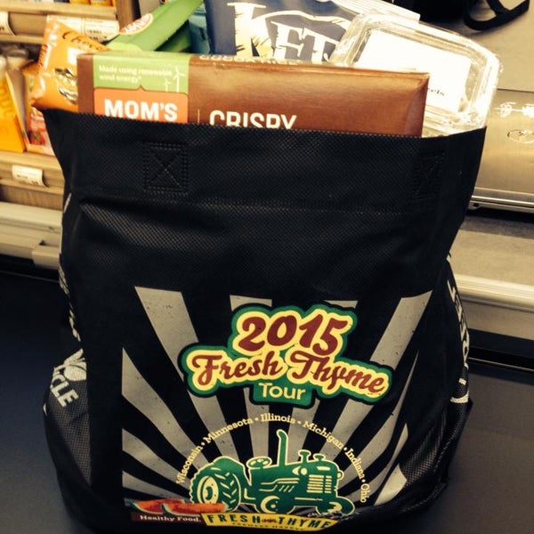 Fresh Thyme Farmers Market Grocery Store in Fairview Heights