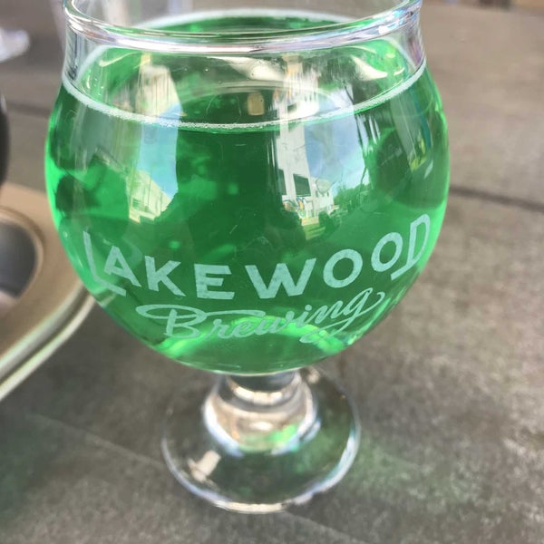 Das Foto wurde bei Lakewood Brewing Company von Tom H. am 4/1/2023 aufgenommen