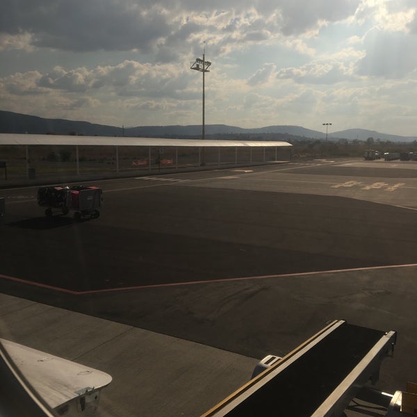 Fotos en Aeropuerto Internacional General Francisco J. Mujica (MLM