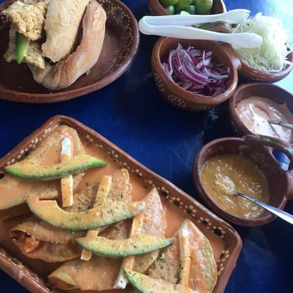 Tortas y Tacos Ahogados "Las Pacanda" Taco Restaurant