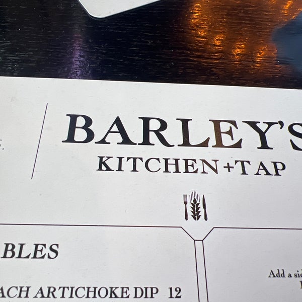 Das Foto wurde bei Barley&#39;s Kitchen + Tap von Race P. am 2/8/2024 aufgenommen