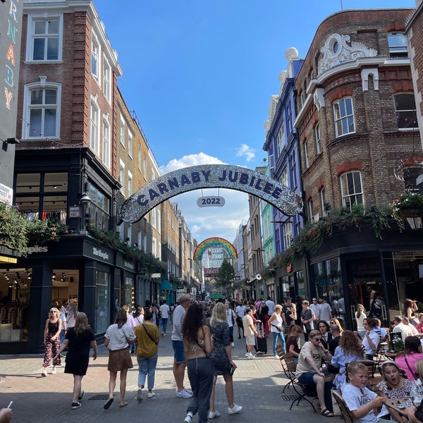 Photo taken at Carnaby Street by M Alhokail ✨ on 8/26/2022