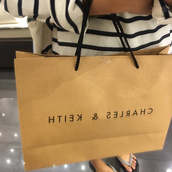 Dust bag charles cheap and keith original