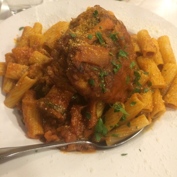 Try the Osso Buco - #OssoBuco at Jester's Café in #downtown #Bordentown, #NJ (via @Foodspotting)