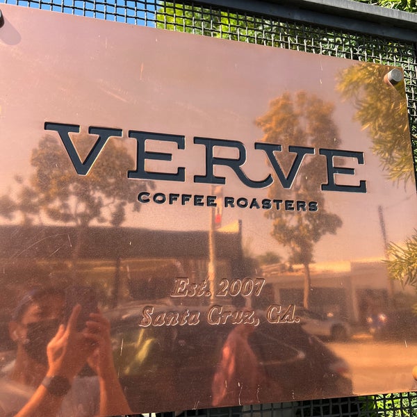 Photo taken at Verve Coffee Roasters by Danny T. on 4/17/2022