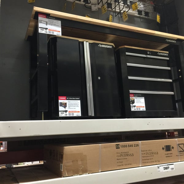 The Home Depot Brampton'da Hırdavat Mağazası