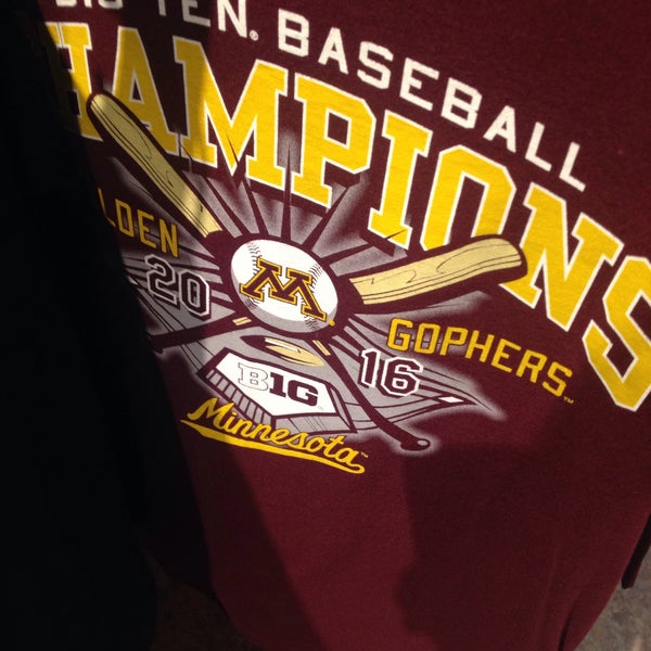 Photos At Goldy S Locker Room Dinkytown 46 Visitors