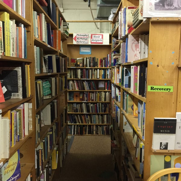 Photo taken at Vintage Books by Chris T. on 1/18/2015