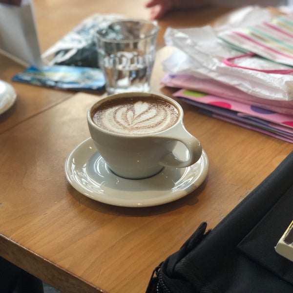 7/8/2019 tarihinde Chris T.ziyaretçi tarafından Thatcher&#39;s Coffee'de çekilen fotoğraf