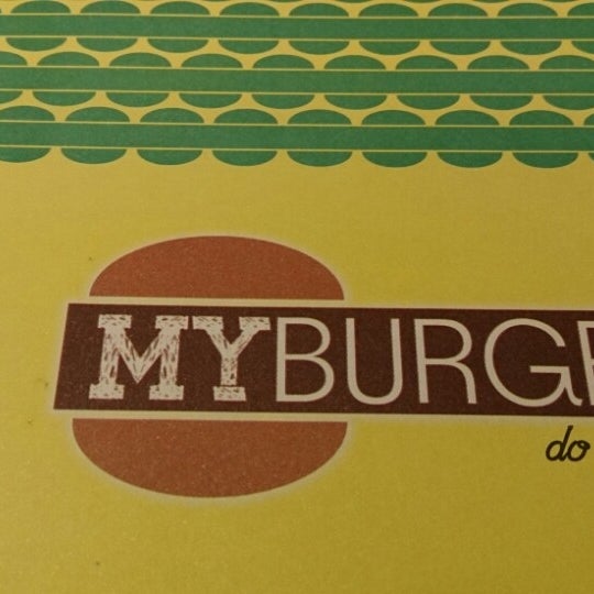 Foto diambil di My Burger oleh Marcílio C. pada 6/28/2014