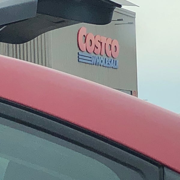 Costco Lakewood Saskatoon, SK