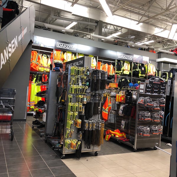 shoe warehouse langley bypass