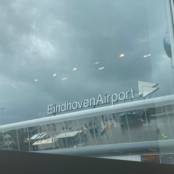 Снимок сделан в Аэропорт Эйндховен (EIN) пользователем dnz 9/21/2023