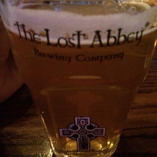 Photo taken at Iron Horse Ale House by Marty F. on 1/30/2015